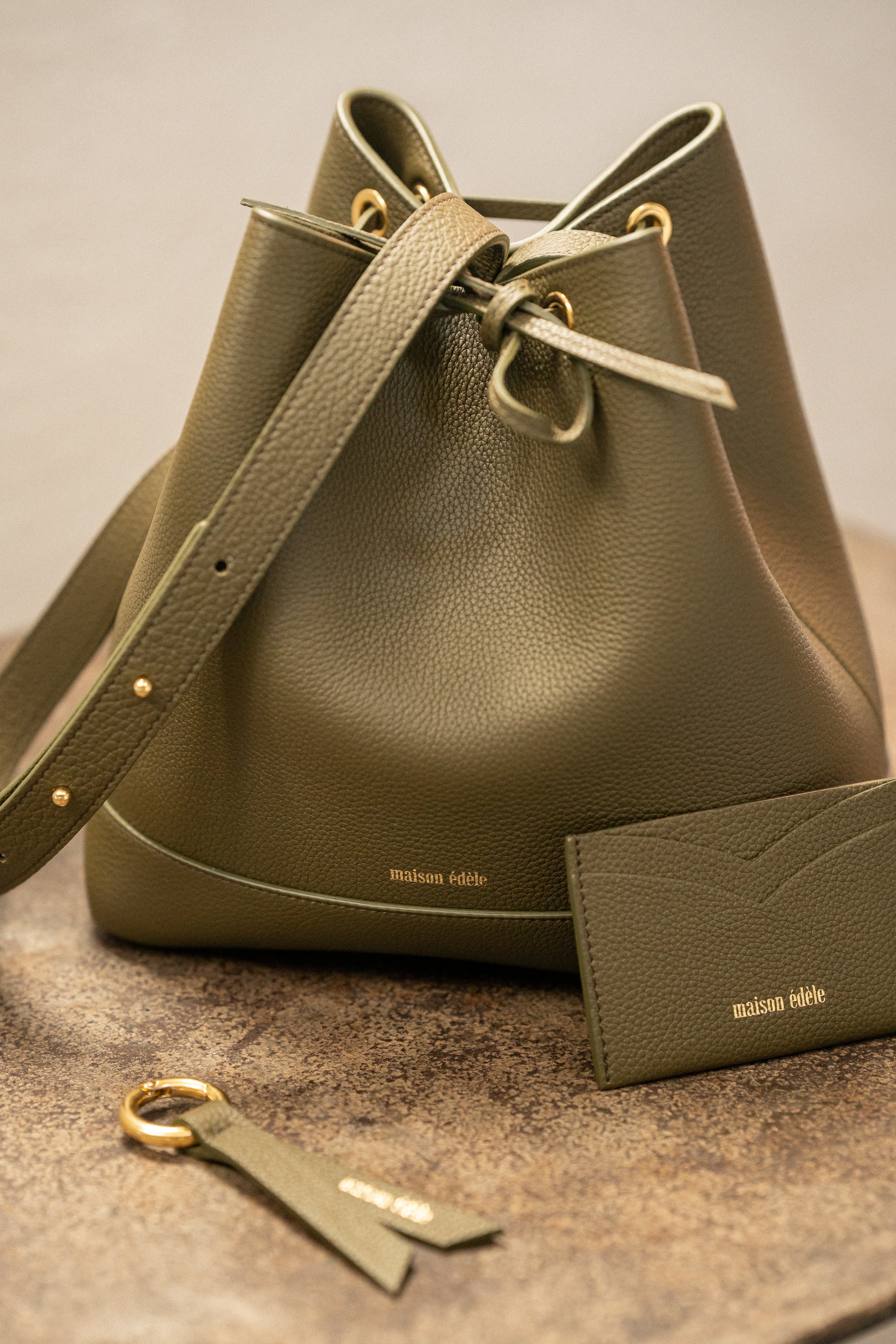 Cléome Fixed Shoulder Bag, Khaki