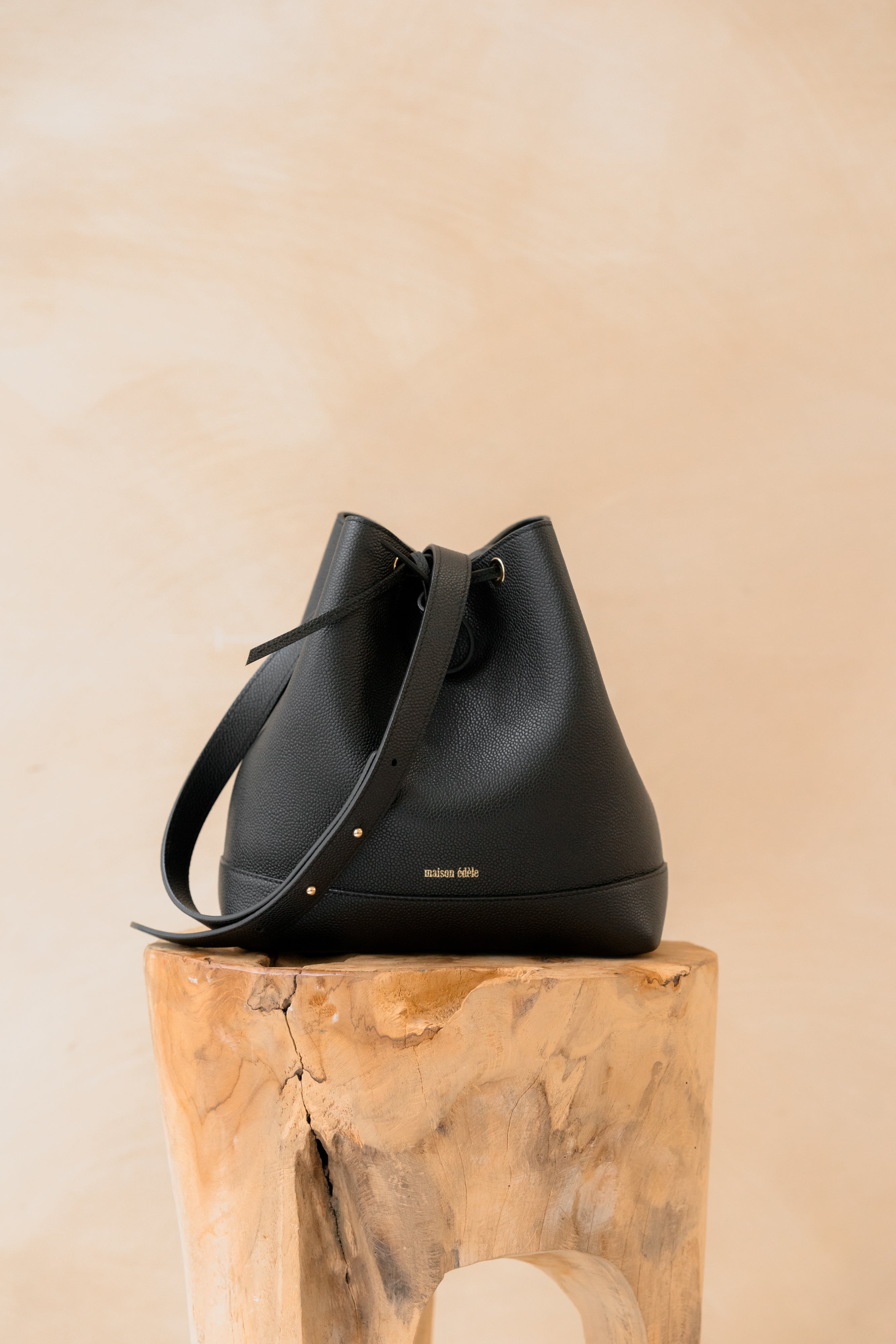 Cléome Bandoulière Fixe, Noir Caviar