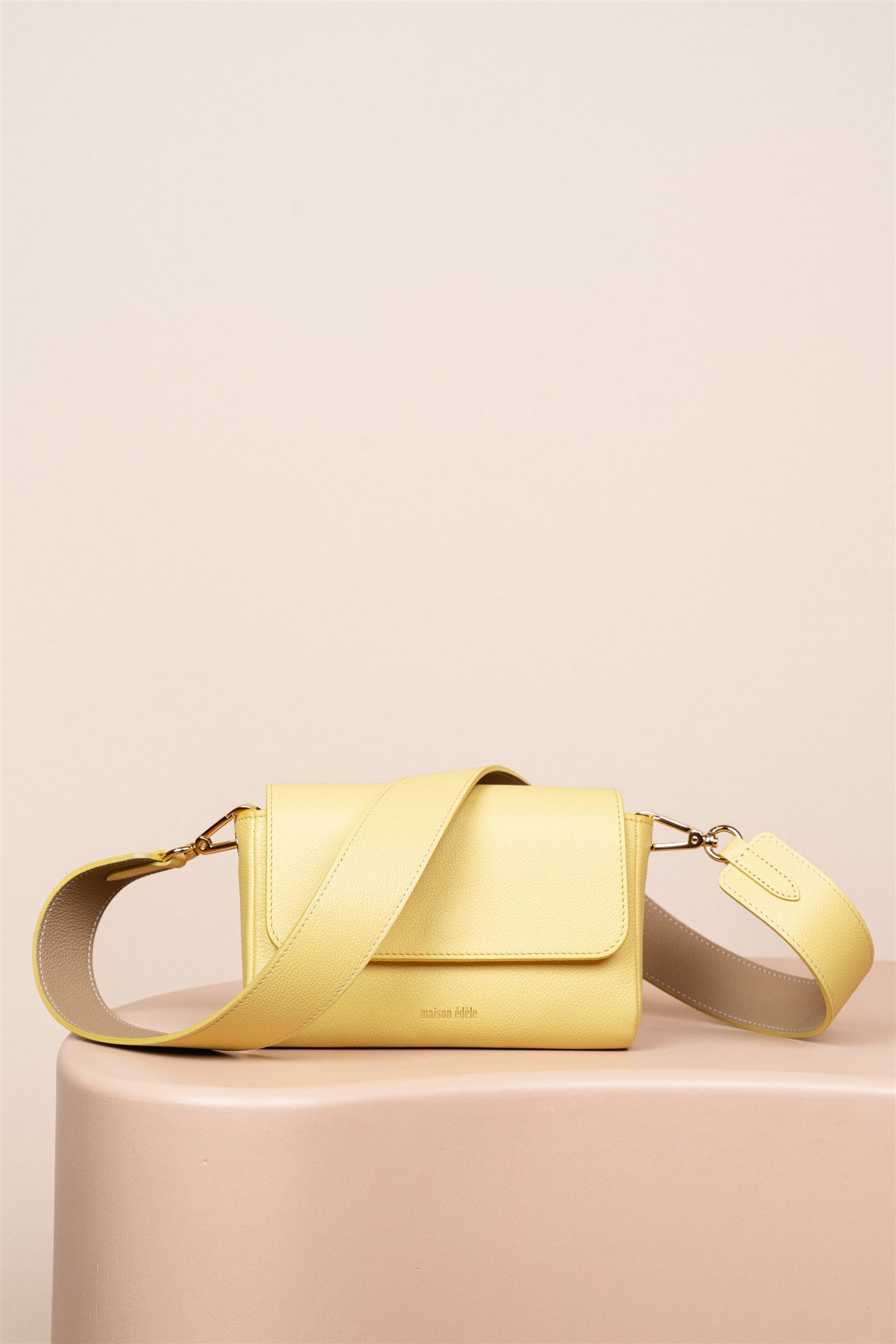 Iris Mimosa, Bandoulière Large Mimosa et Mocha Glacé