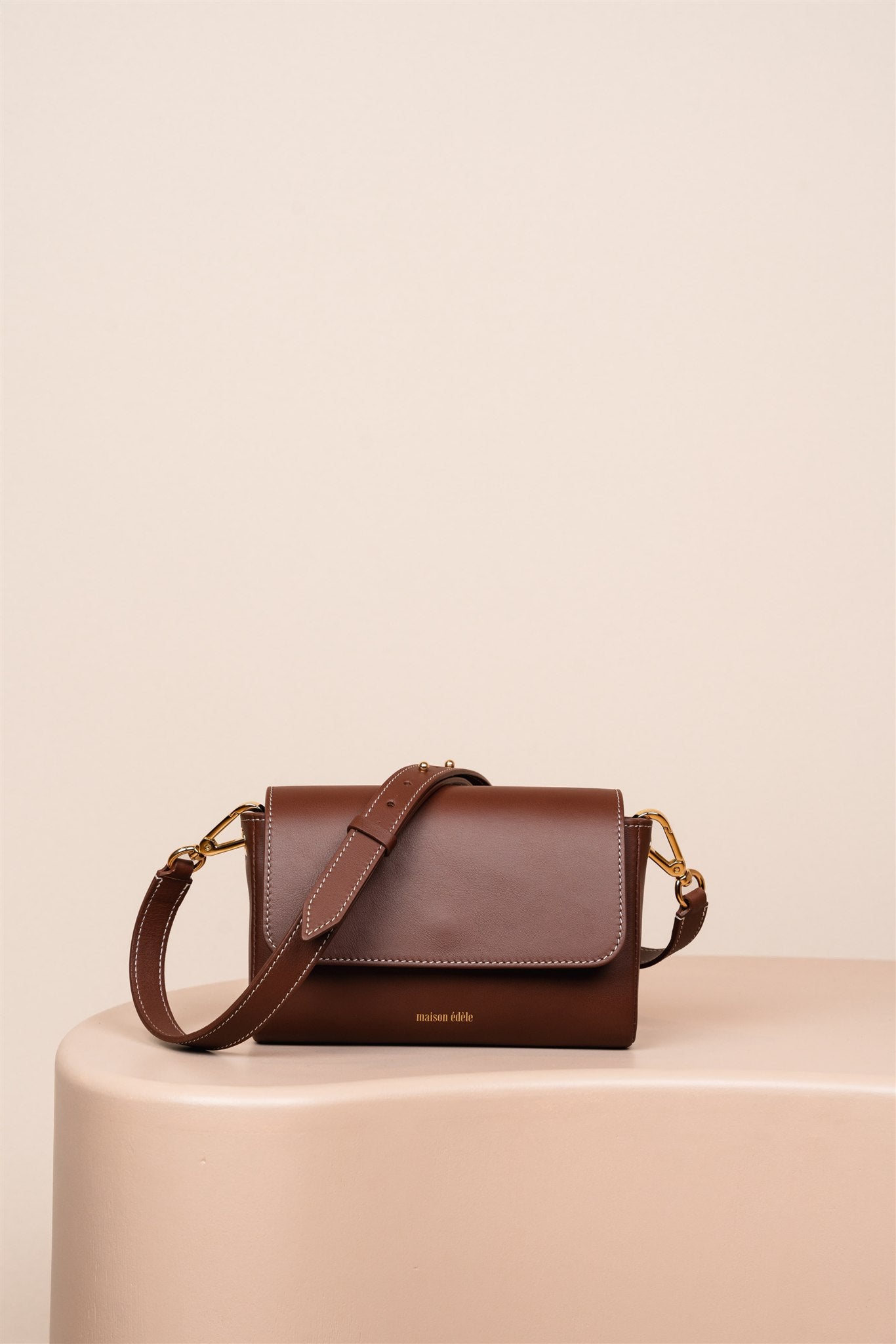 Iris Tiramisu, Ceinture, Tiramisu