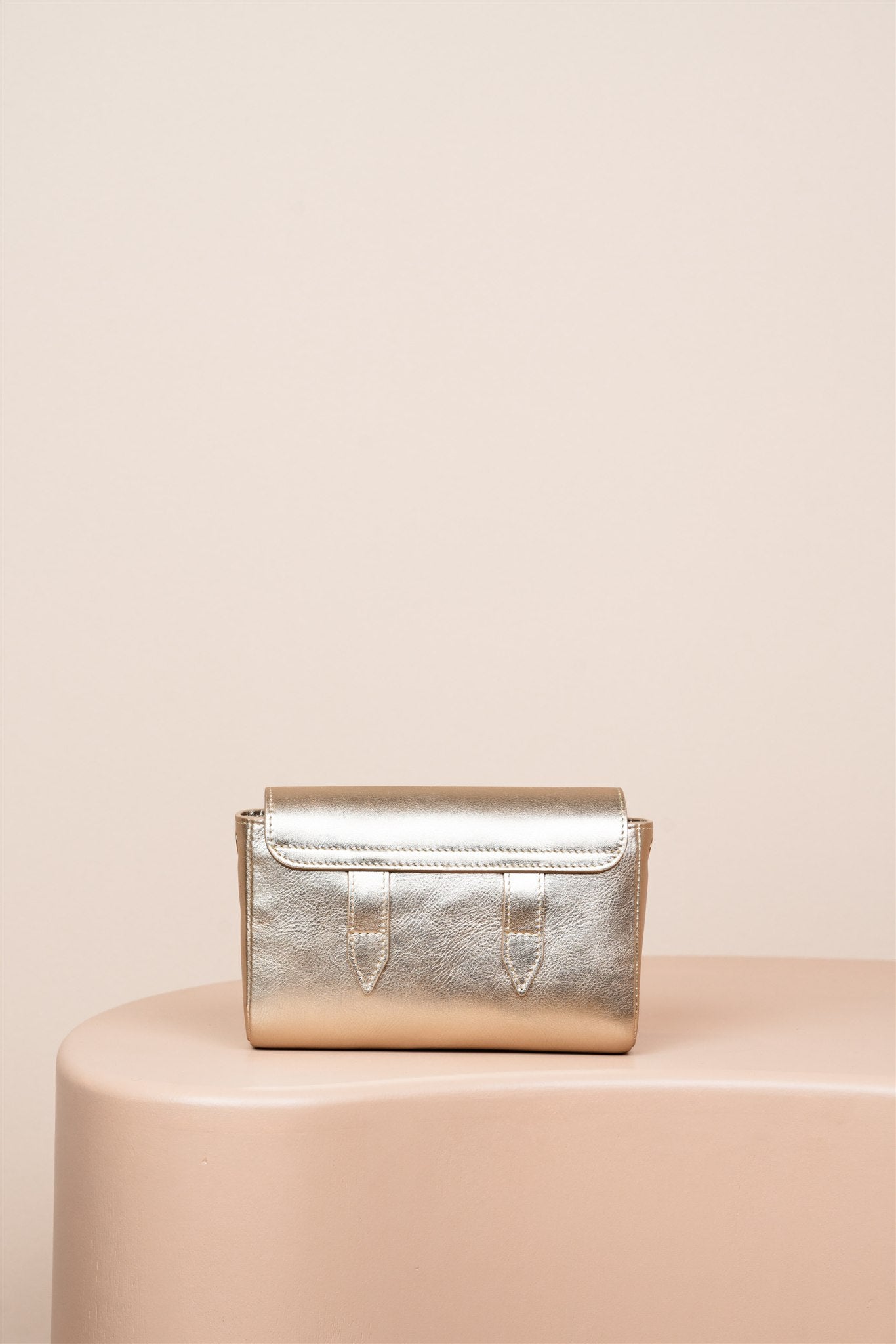 Iris Champagne, Ceinture Champagne