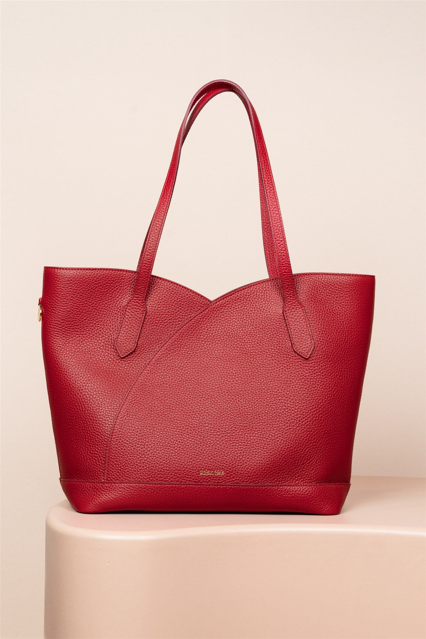 Magnolia, Rouge Bisous