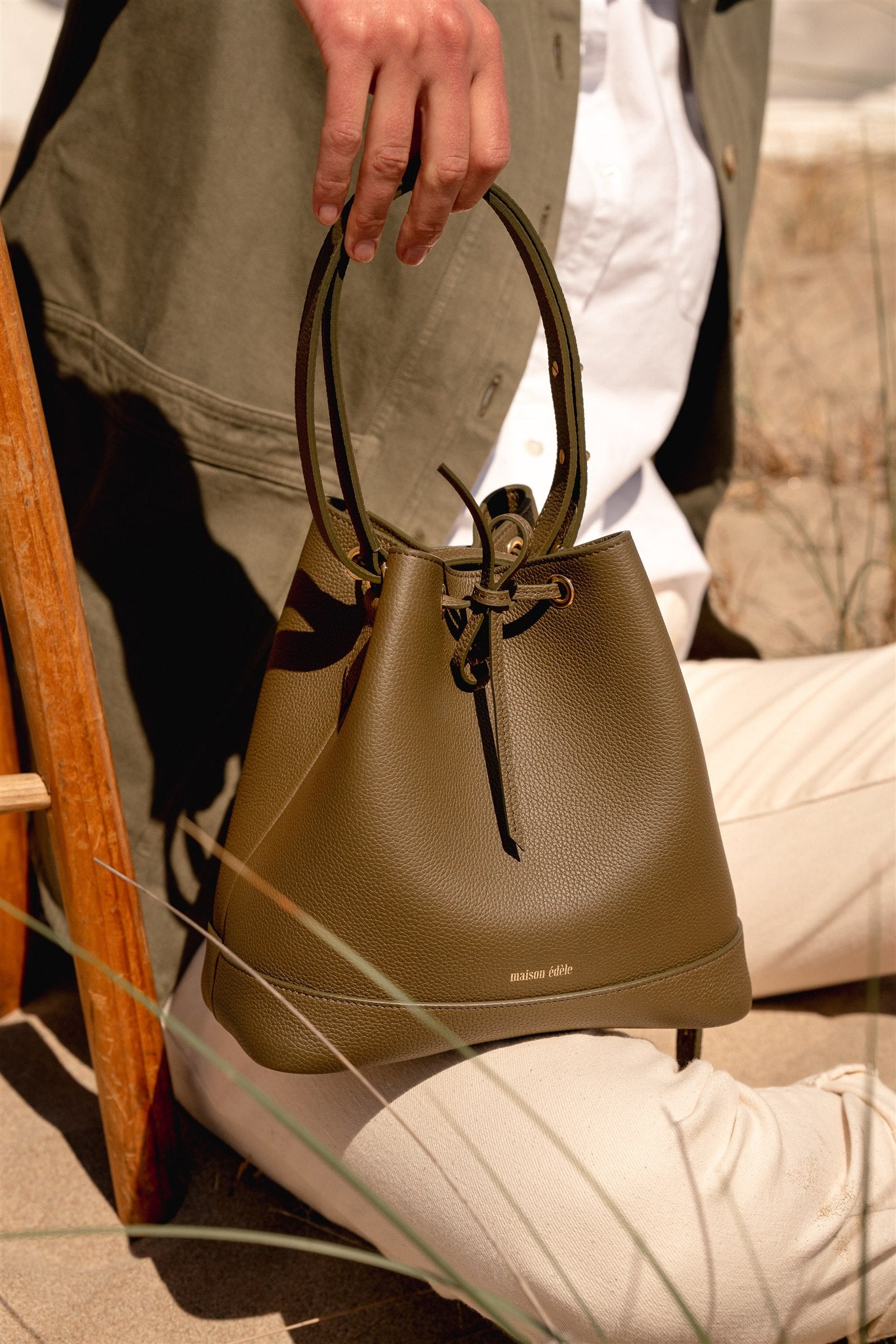 Cléome Fixed Shoulder Bag, Khaki