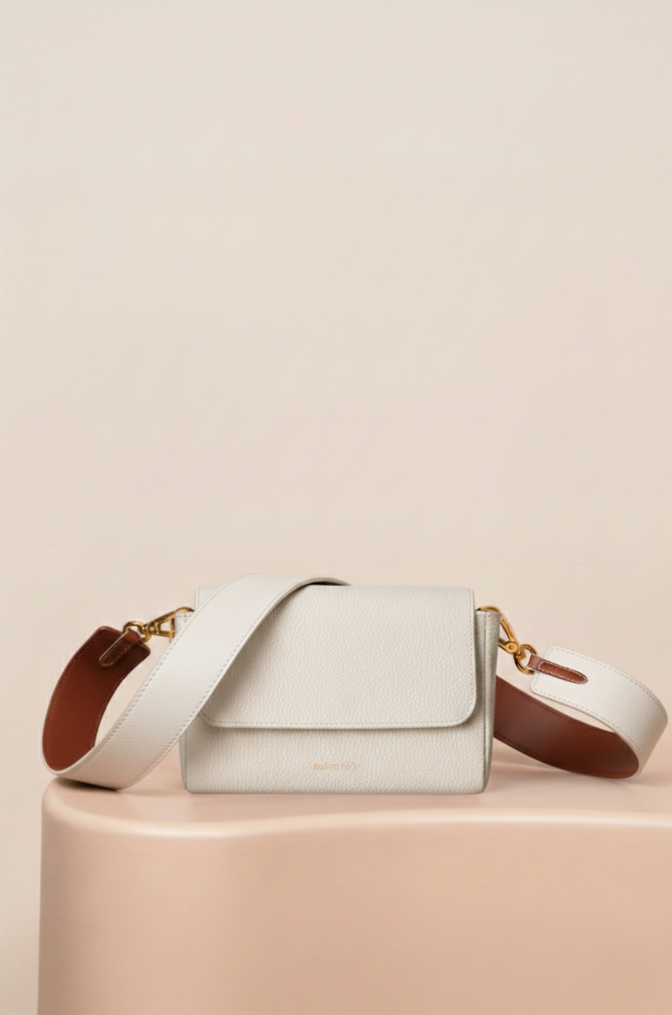 Iris Iced Latte, Large Camel and Iced Latte Shoulder Bag