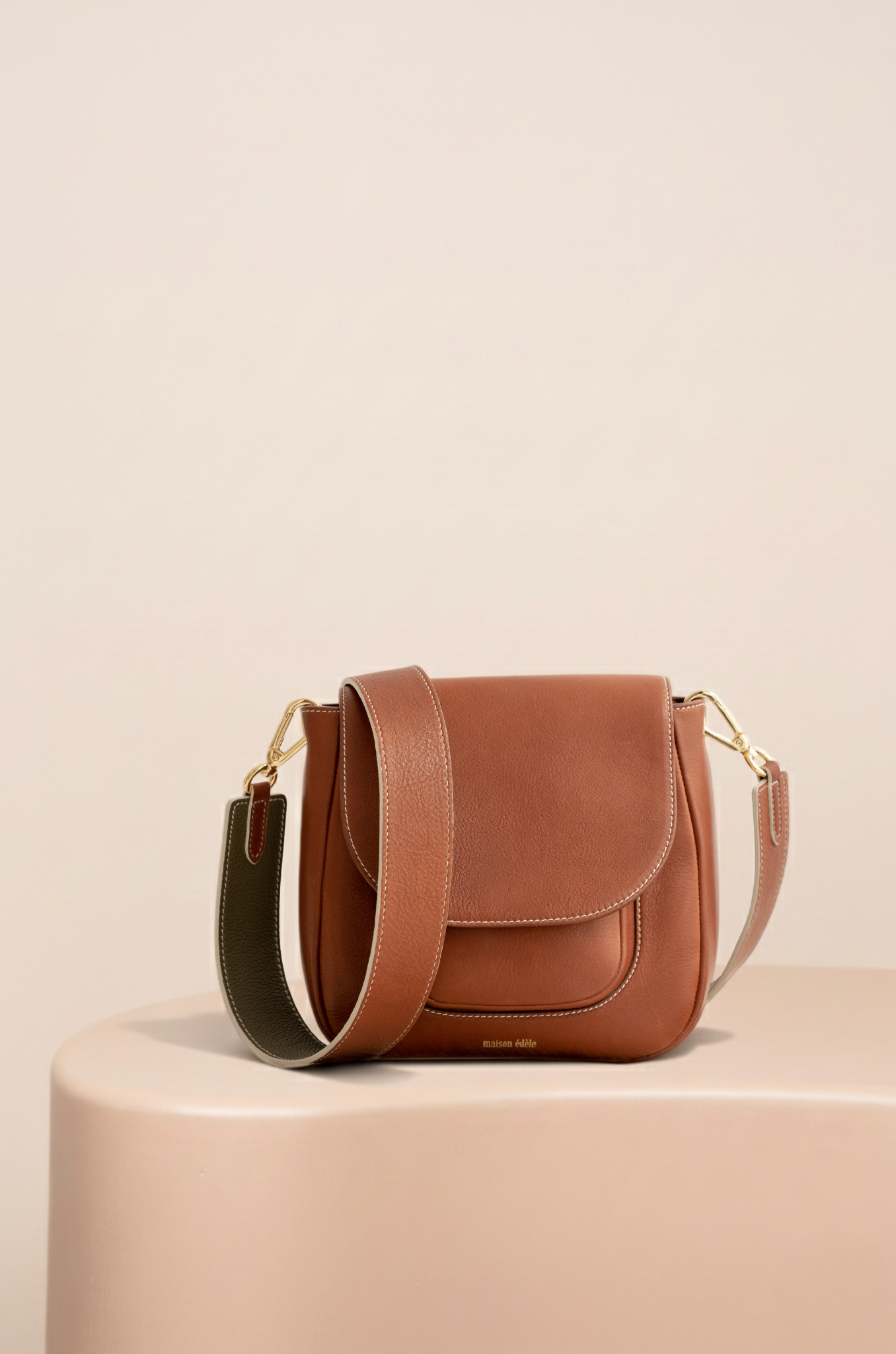 Camel Edèle, Large Camel and Khaki Shoulder Bag