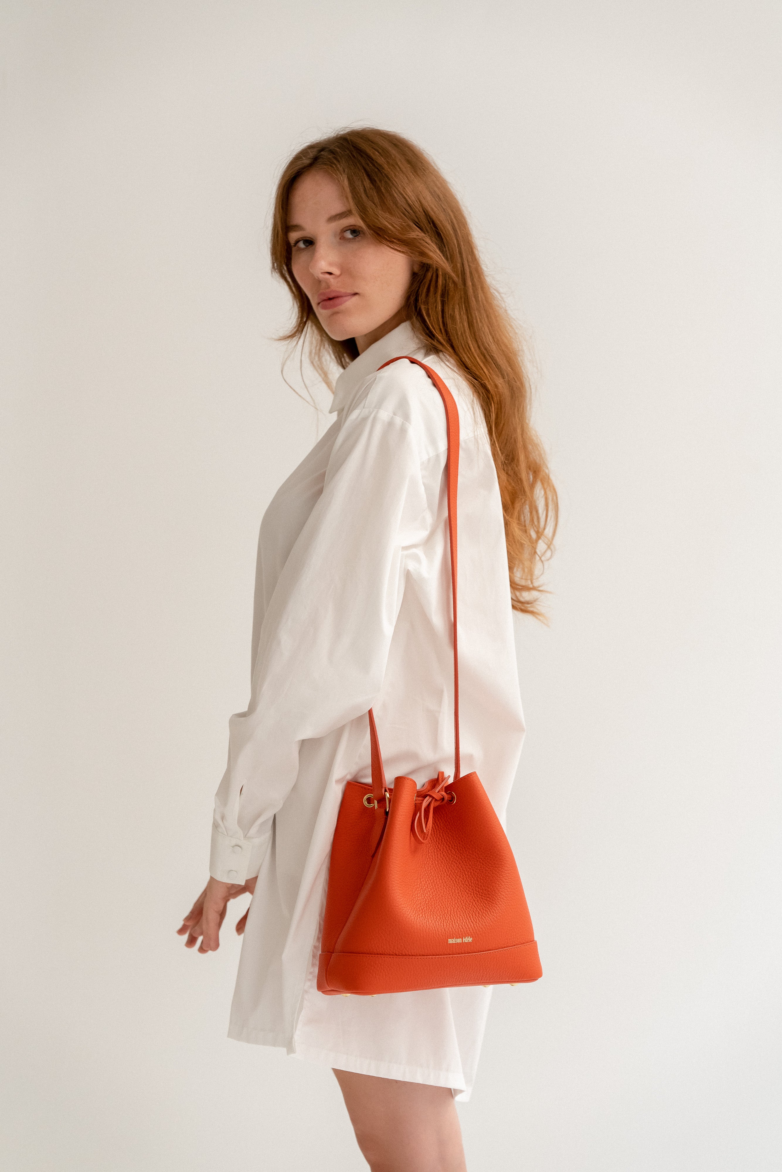 Cléome Bandoulière Fixe, Orange Tangerine