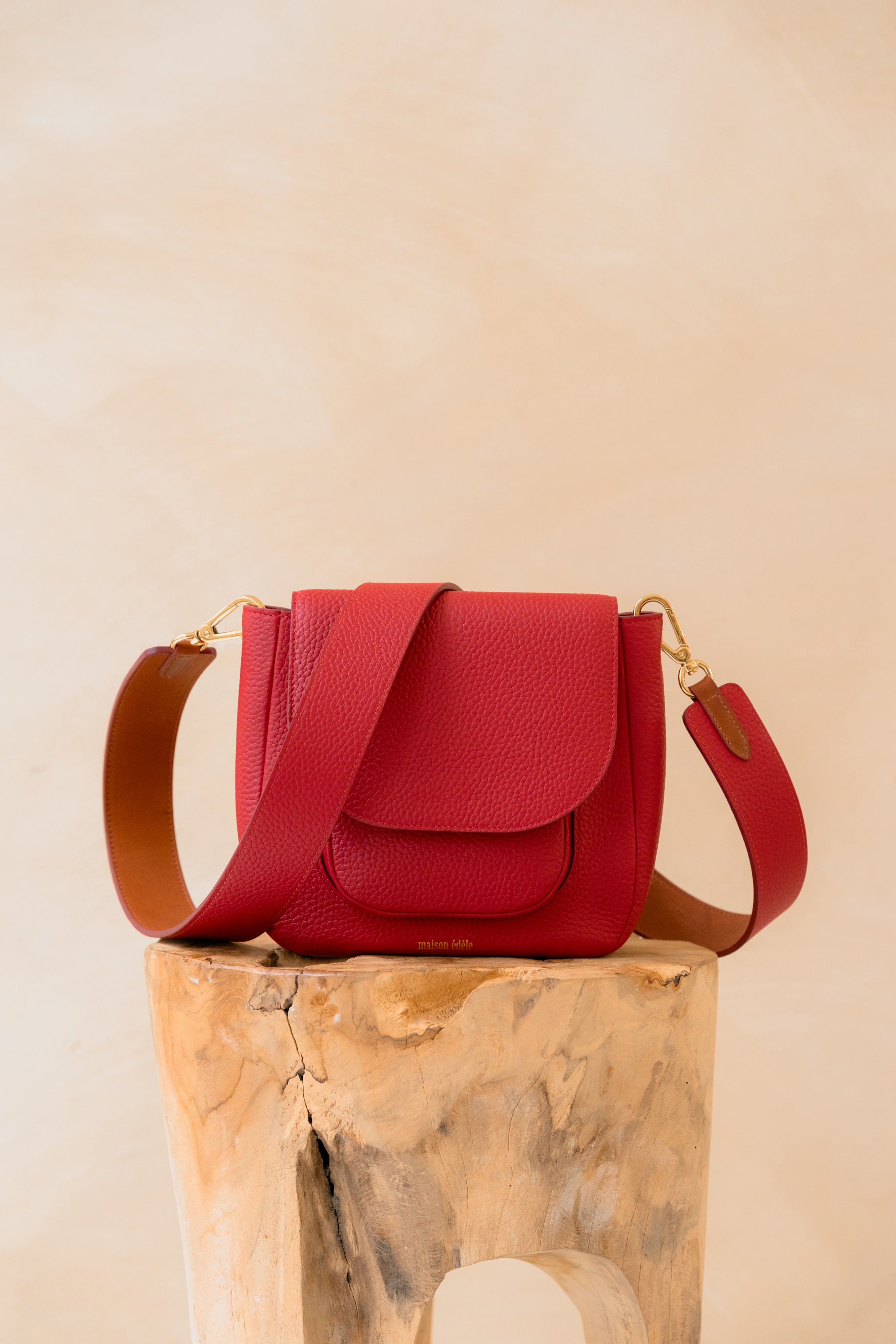 Édèle Rouge Bisous, Bandoulière Large Rouge Bisous et Camel