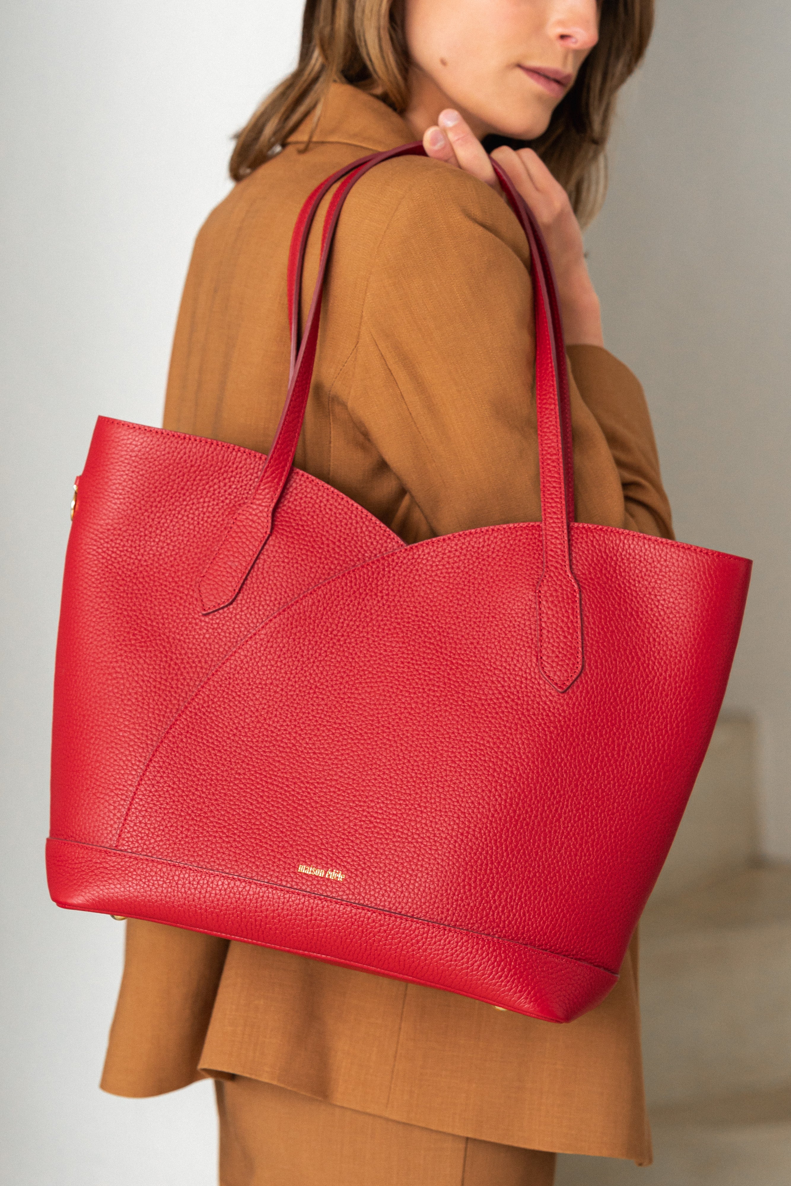 Magnolia, Rouge Bisous