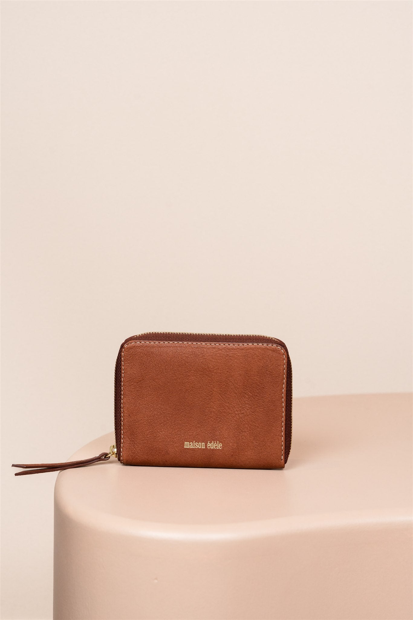 Portefeuille Compact, Camel