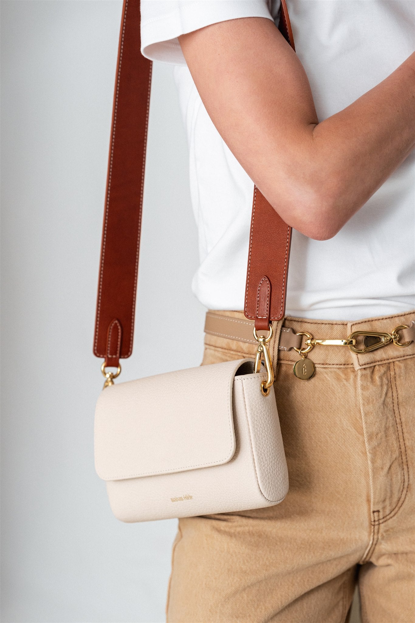 Iris Iced Latte, Bandoulière Large Camel et Iced Latte