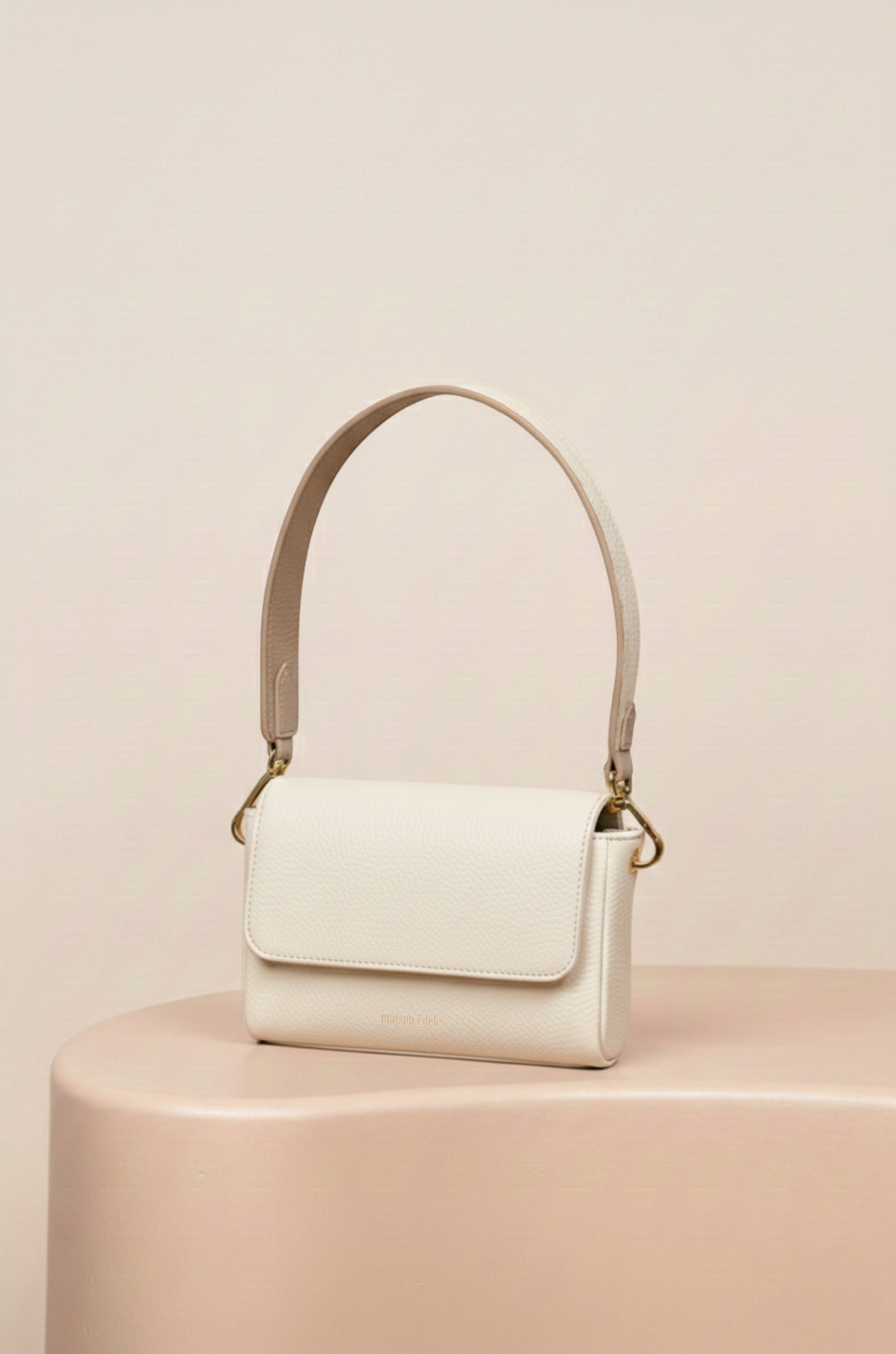 Iris Iced Latte, Iced Latte Handle and Iced Mocha