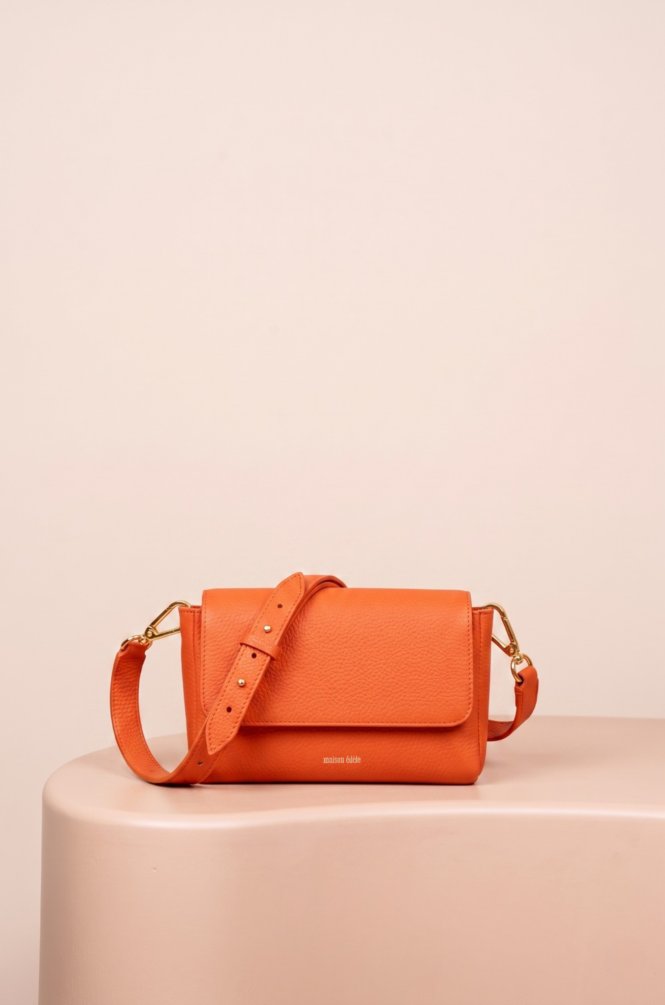 Iris Orange Tangerine, Ceinture Orange Tangerine