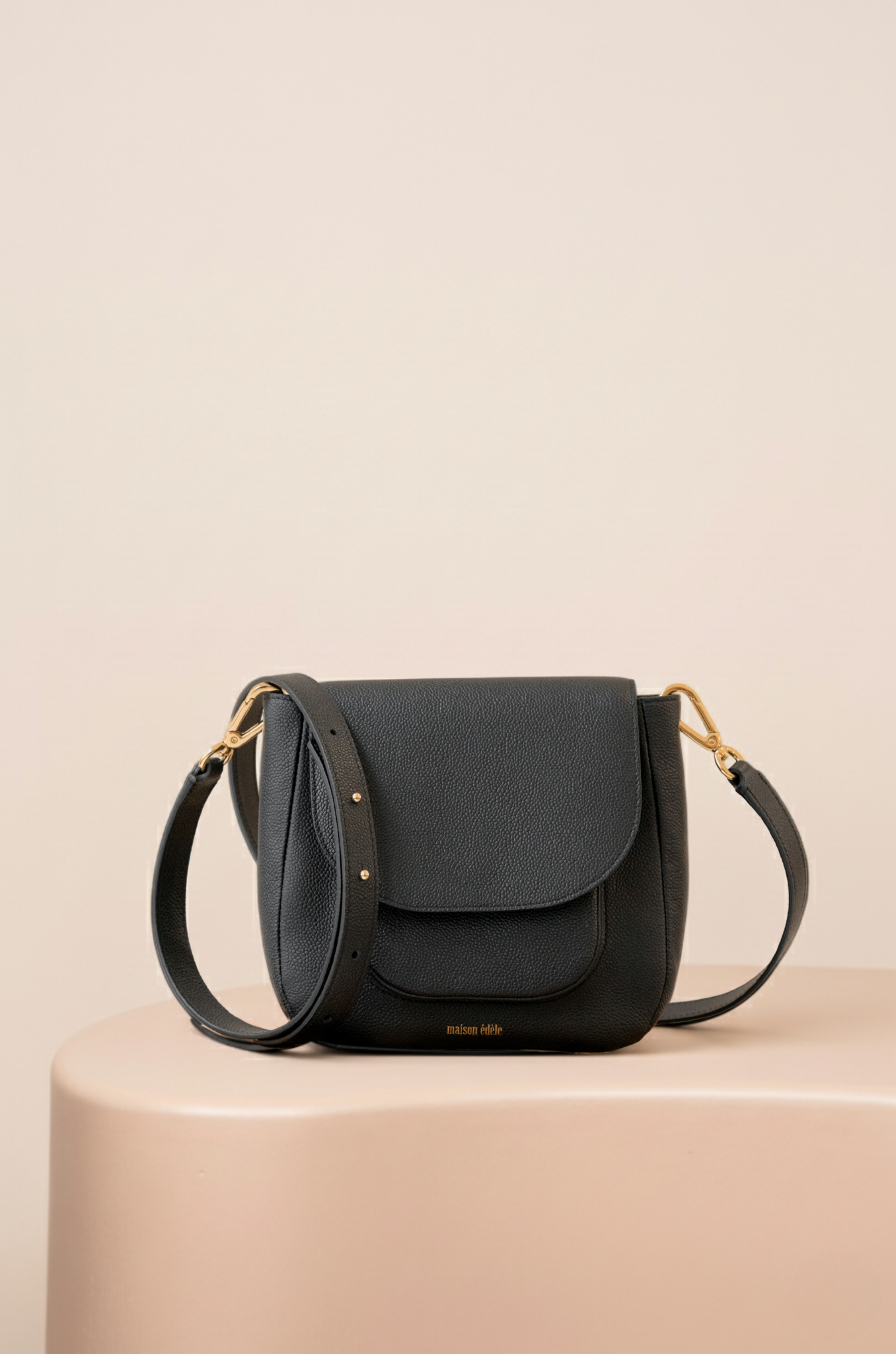 Édèle Matte Caviar Black, Slim Shoulder Strap, Matte Caviar Black